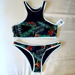 Sporty tropical print bikini from Cupshe